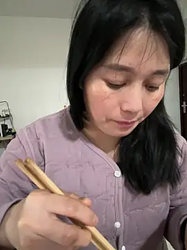 Snapshot of aoyo66 chatting on February 2026 12:33:02 AM aoyo66 online show from February 2026 12:33:02 AM