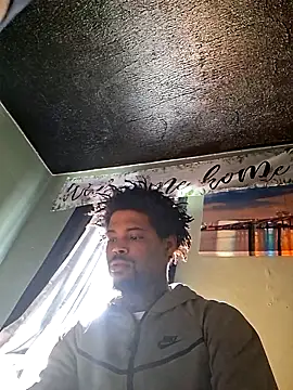 Snapshot of Painstickwes chatting on May 2026 08:49:02 PM Painstickwes online show from May 2026 08:49:02 PM