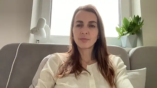 Arivanna online show from October 2025 04:59:01 AM