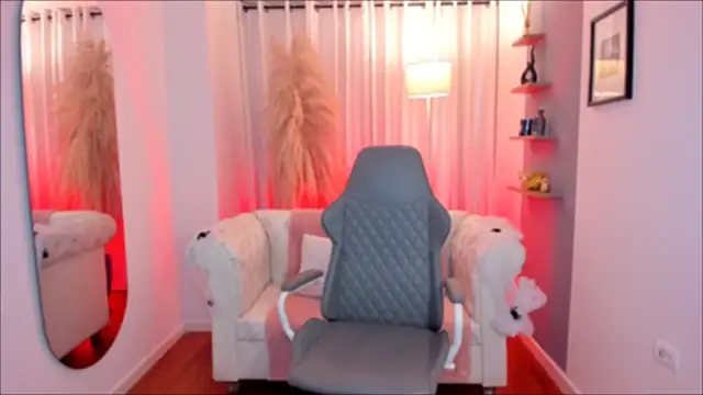 Snapshot of marcuswildx chatting on October 2025 03:23:02 PM marcuswildx online show from October 2025 03:23:02 PM