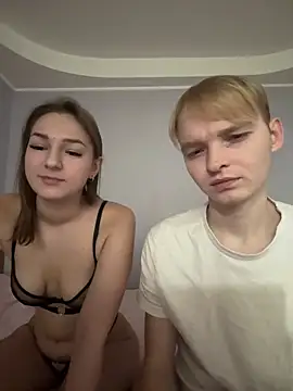 Snapshot of LinChka5789 chatting on December 2025 11:55:02 PM LinChka5789 online show from December 2025 11:55:02 PM