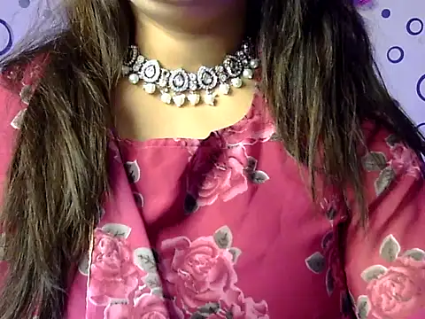 Aaliya02 online show from May 2026 07:44:02 PM