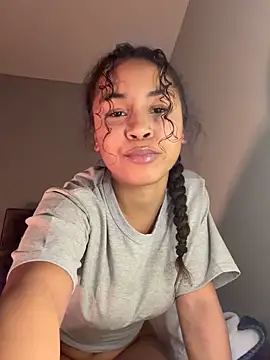 OliviaAshhh online show from November 2025 01:08:02 AM