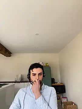 eauminerale online show from February 2026 11:04:01 AM