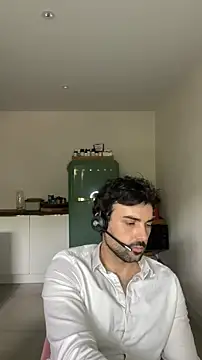 eauminerale online show from May 2026 11:52:02 AM