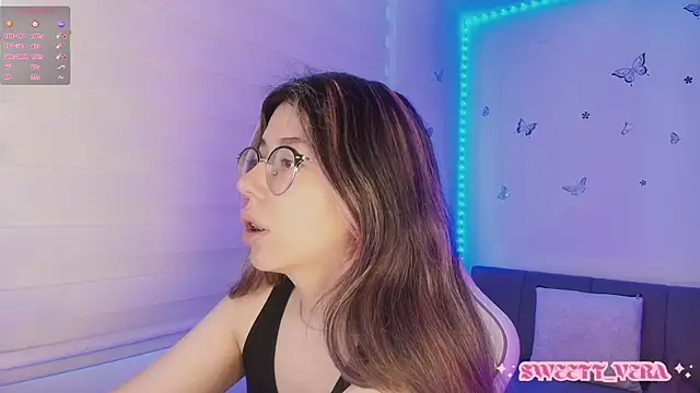 sweettvera online show from November 2025 12:05:01 PM