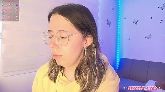 Snapshot of sweettvera chatting on April 2026 01:23:01 PM sweettvera online show from April 2026 01:23:01 PM