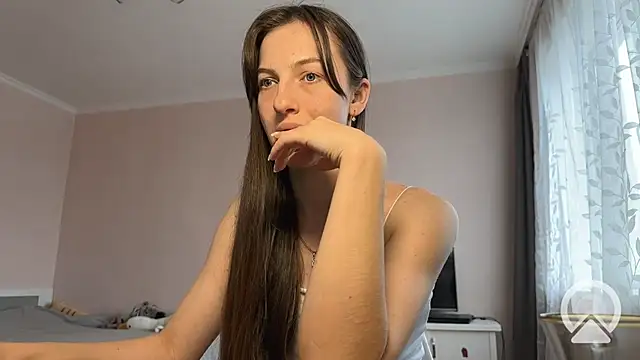 Prettyyy Angel online show from November 2025 12:28:02 PM