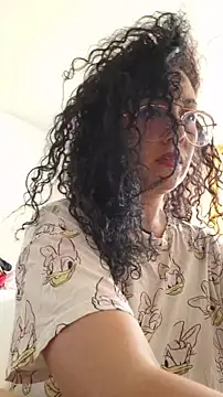 LondonHilton online show from April 2026 05:57:01 PM