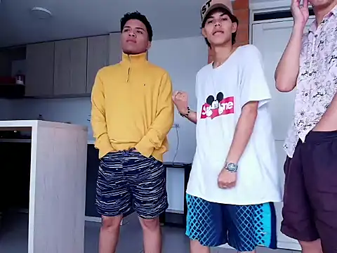 latin naughty boys online show from September 2025 04:45:02 PM