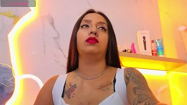 Samy Queen Tx online show from October 2025 12:36:02 PM