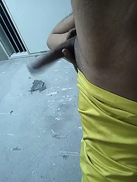 Snapshot of Mr_1304 chatting on September 2025 05:38:02 PM Mr 1304 online show from September 2025 05:38:02 PM