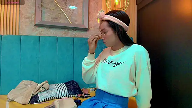 briannyte25 online show from October 2025 11:43:01 AM