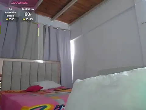 dulcesofi20 online show from November 2025 07:46:02 PM