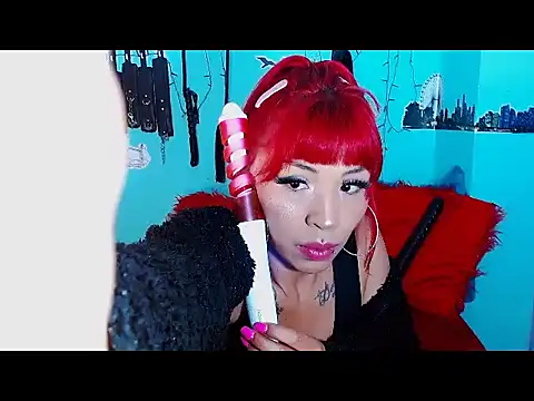 Snapshot of mylygrey chatting on November 2025 02:39:02 PM mylygrey online show from November 2025 02:39:02 PM