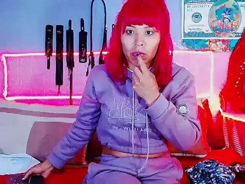 Snapshot of mylygrey chatting on February 2026 04:35:01 PM mylygrey online show from February 2026 04:35:01 PM