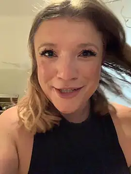 Seturselfonfire online show from October 2025 03:06:02 AM