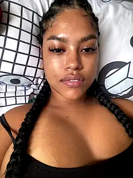 miiabrown18 online show from November 2025 11:55:02 AM