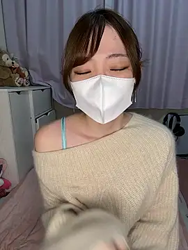 Snapshot of Moe_v_v chatting on October 2025 10:06:01 AM Moe v v online show from October 2025 10:06:01 AM