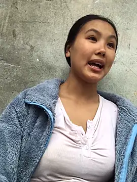 Mai lovely online show from October 2025 02:41:02 AM