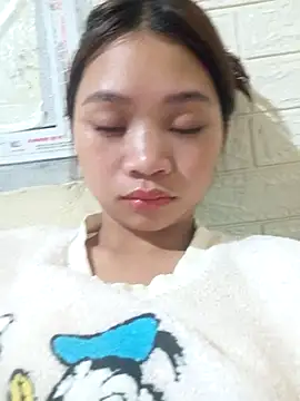 Snapshot of Mayy1 chatting on October 2025 12:00:02 PM Mayy1 online show from October 2025 12:00:02 PM