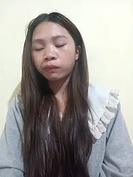 Snapshot of Mayy1 chatting on December 2025 02:10:02 AM Mayy1 online show from December 2025 02:10:02 AM