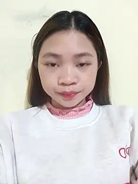 Snapshot of Mayy1 chatting on December 2025 01:23:02 AM Mayy1 online show from December 2025 01:23:02 AM