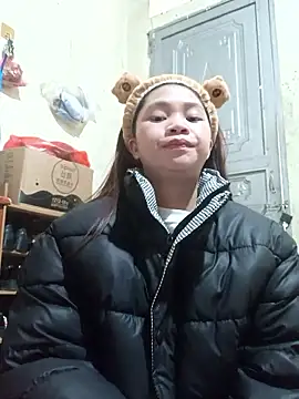 Snapshot of Mayy1 chatting on January 2026 02:15:01 AM Mayy1 online show from January 2026 02:15:01 AM