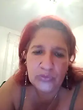 diablilla02 online show from October 2025 08:28:02 PM