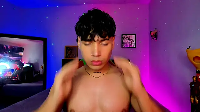 Adams Collins online show from January 2026 11:28:01 PM