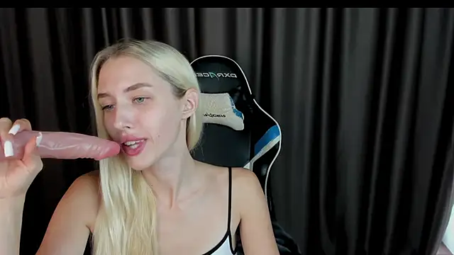 baby xoxo online show from September 2025 07:13:02 AM