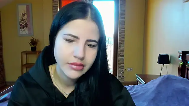 Malibu J online show from October 2025 07:05:02 AM