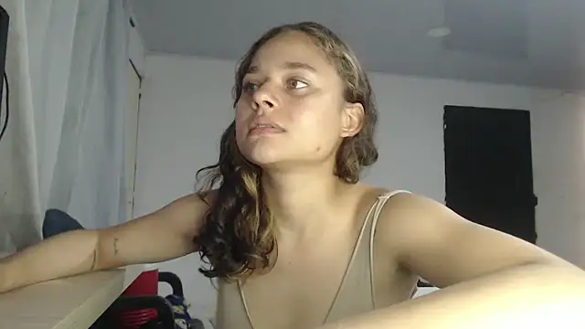 LittleCheerry69 online show from April 2026 03:05:02 PM