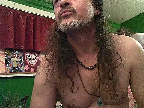 HippieDad333 online show from May 2026 03:34:01 AM