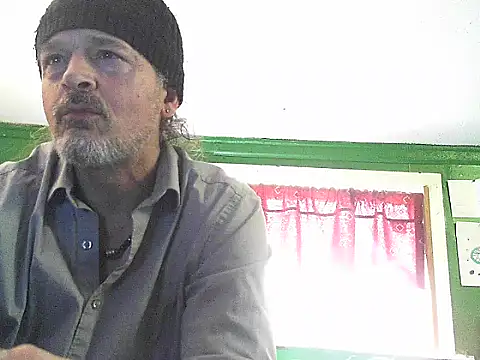 HippieDad333 online show from May 2026 05:40:02 PM