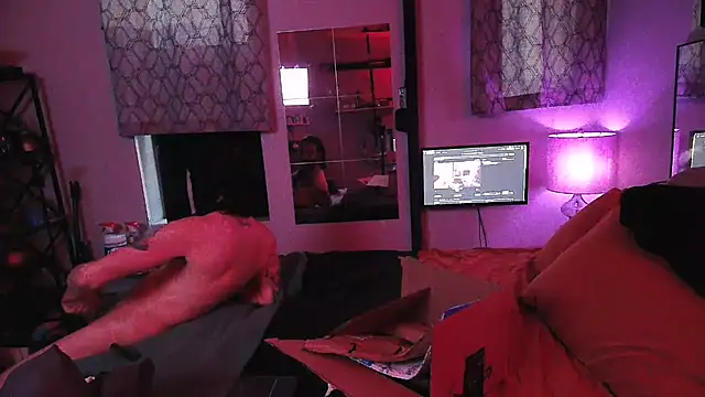 hungbot online show from October 2025 09:31:01 PM