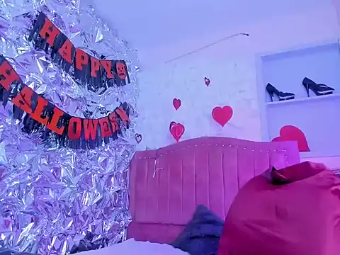 Snapshot of laylahotl chatting on October 2025 01:22:02 PM laylahotl online show from October 2025 01:22:02 PM