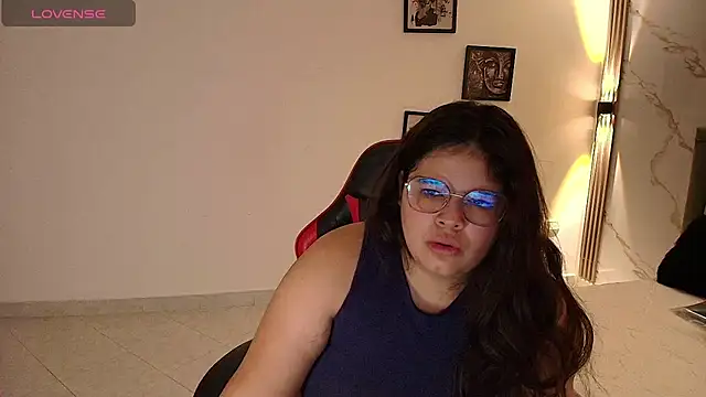 Snapshot of Nina_Rouge7 chatting on November 2025 11:21:02 AM Nina Rouge7 online show from November 2025 11:21:02 AM