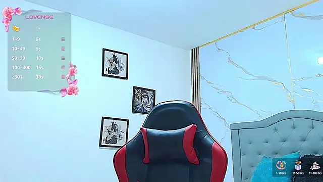 Snapshot of Nina_Rouge7 chatting on November 2025 03:04:01 PM Nina Rouge7 online show from November 2025 03:04:01 PM