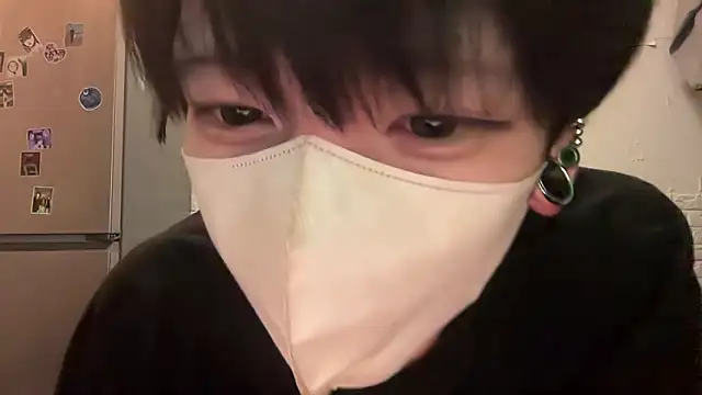 tora3220 online show from October 2025 01:34:01 PM