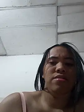 nicayujo online show from October 2025 08:41:01 PM