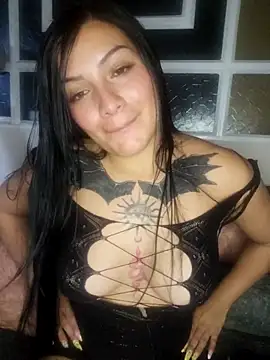 NahomyPearson online show from September 2025 04:01:02 PM