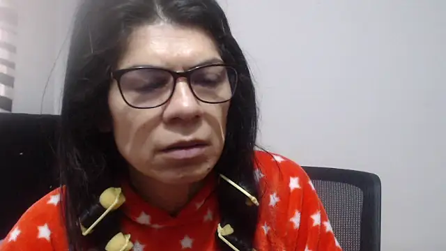 abrilsex23 online show from November 2025 03:36:02 PM