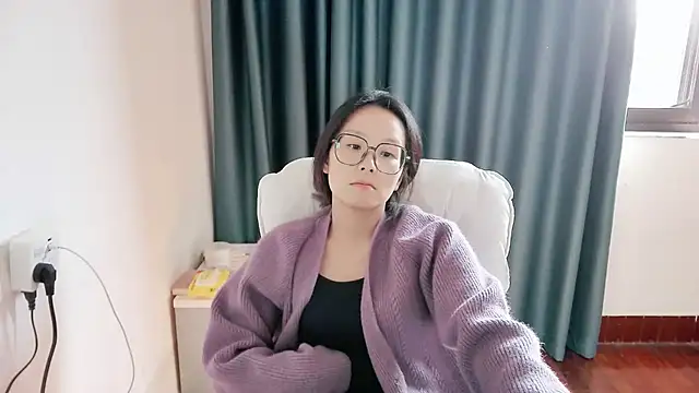 guai00 online show from October 2025 02:19:02 AM