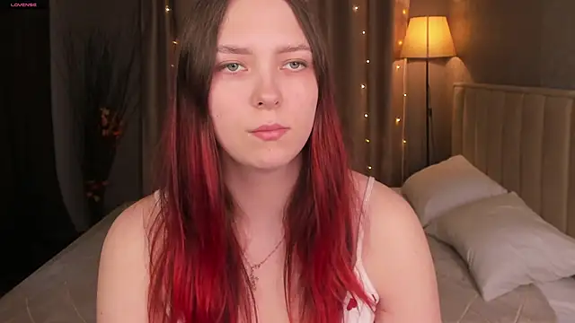 Monica  Queen online show from March 2026 05:25:01 AM