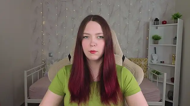 Monica  Queen online show from May 2026 05:25:02 AM
