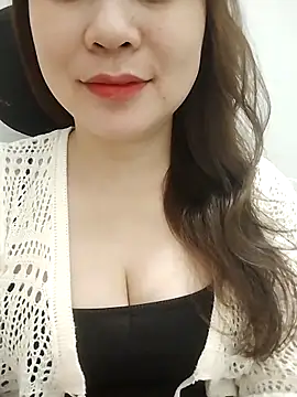 Girl Shy2000 online show from April 2026 12:33:01 AM