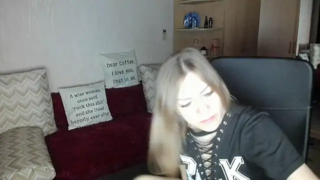 Tiffany Bates online show from January 2026 03:23:02 AM