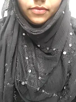 Miss Rose   online show from October 2025 05:43:01 PM