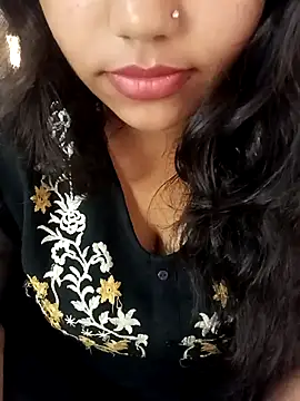 Miss Rose   online show from October 2025 06:15:01 AM